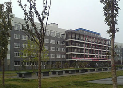 重慶市五里店職業中學是公辦還是民辦